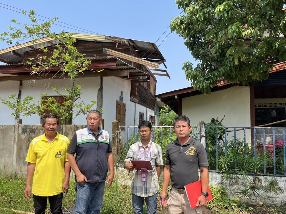 ลงพื้นที่สำรวจความเสียหายบ้านเรือนของประชาชนผู้ประสบภัยพิบัติ(เหตุวาตภัย) บ้านบ๋าเจริญ หมูที่ 7 ตำบลสร้างนกทา อำเภอเมืองอำนาจเจริญ จังหวัดอำนาจเจริญ 